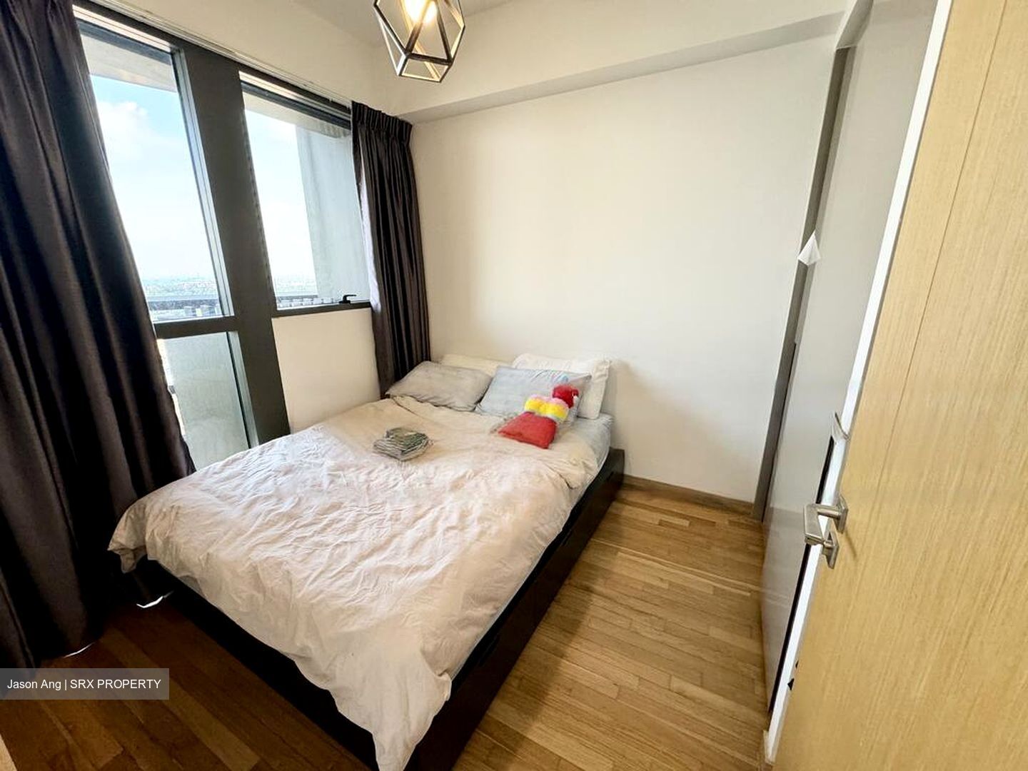 Commonwealth Towers (D3), Condominium #522684961